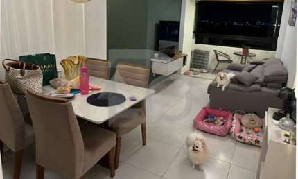 Apartamento Para Vender com 3 quartos 1 suítes no bairro Farolândia em Aracaju