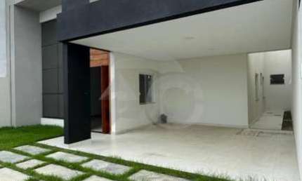 Casa Para Vender com 3 quartos 1 suíte no bairro Aruana em Aracaju