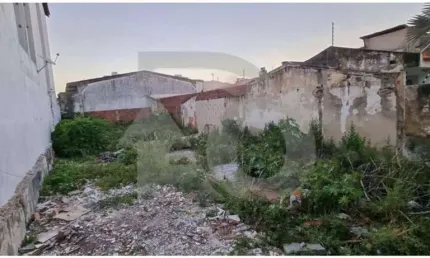Lote / Terreno de Bairro Para Vender no bairro Farolândia em Aracaju