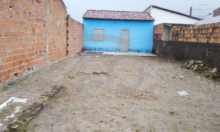 Casa Para Vender com 2 quartos no bairro Rosa Maria em São Cristóvão