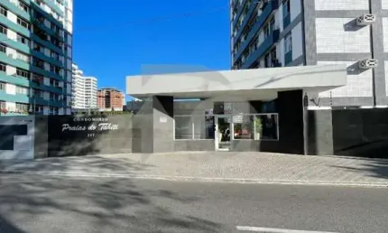 Apartamento Para Vender com 4 quartos 1 suíte no bairro 13 de Julho em Aracaju