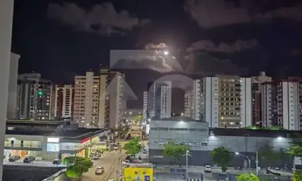 Apartamento Para Vender com 03 quartos 1 suítes no bairro 13 de Julho em Aracaju