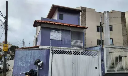 Sobrado 3 Quartos 1 Suíte no Camilópolis - Santo André