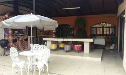 Sobrado 4 Quartos 2 Suítes no Baeta Neves - São Bernardo do Campo