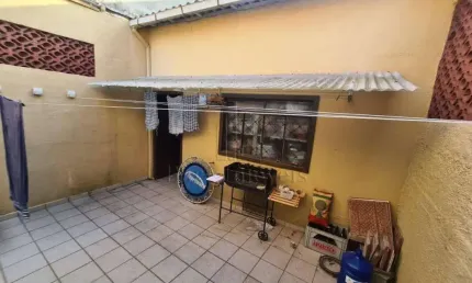 Casa com 2 quartos à venda na Avenida Lauro Gomes, Jardim Bom Pastor, Santo André