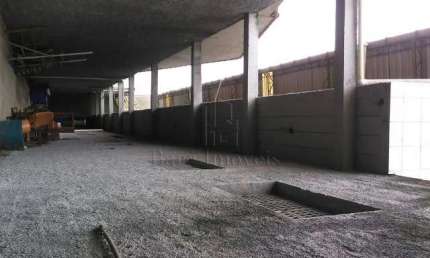 Barracão / Galpão / Depósito com 8 salas à venda na Rua Berlim, Utinga, Santo André