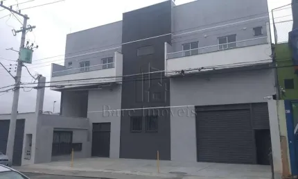 Sala comercial com 12 salas para alugar na Estrada do Pedroso, Vila Luzita, Santo André