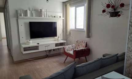Apartamento mobiliado à venda na Vila Humaitá, em Santo André – 62m²