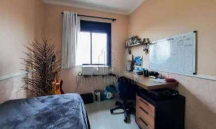 Apartamento com 3 Dormitórios e 2 Vagas na Vila Euclides