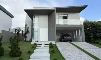 Casa com 4 Suites em  Condomínio Fechado - Praia dos Ingleses