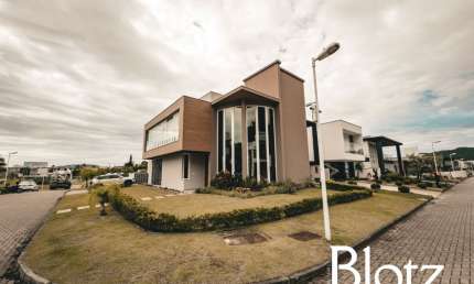 Casa de Oportunidade em Condomínio Fechado – Completa e Pronta para Morar