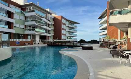 Apartamento com 4 Dormitórios e Infraestrutura Completa na Praia Brava