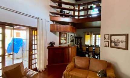 Casa à venda em Sumaré, Parque Franceschini, com 2 suítes, com 204 m²