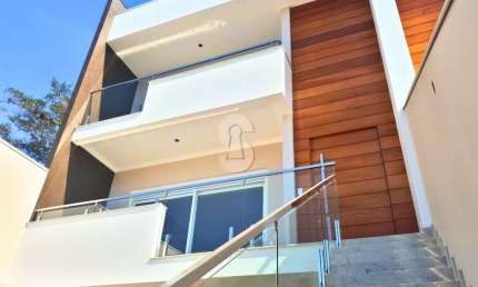 Casa com 3 quartos à venda no São José, São Leopoldo  por R$ 1.290.000