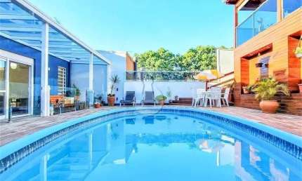 Casa com 3 quartos à venda no Cristo Rei, São Leopoldo  por R$ 1.399.000