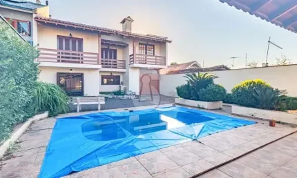 Casa com 4 quartos à venda no Cristo Rei, São Leopoldo  por R$ 790.000