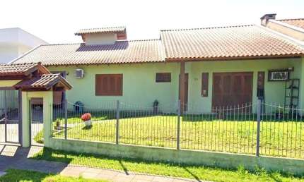 Casa com 3 quartos à venda no Cristo Rei, São Leopoldo  por R$ 745.000