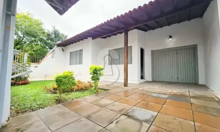 Casa com 3 quartos à venda no Feitoria, São Leopoldo  por R$ 380.000