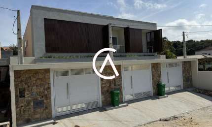Casa 3 Quartos (1 Suíte) à Venda | 600m Praia Ingleses!