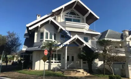 Casa com 5 dormitórios à venda, 568 m² por r$ 4.240.000,00 - pqe res aquarius -