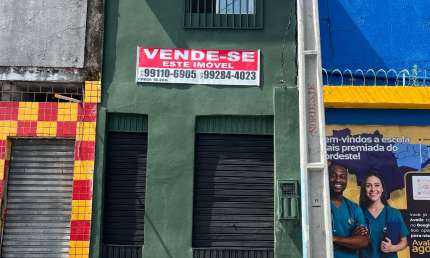 Ponto comercial com 3 salas à venda na Avenida Frederico Pontes, 255, Água de Meninos, Salvador