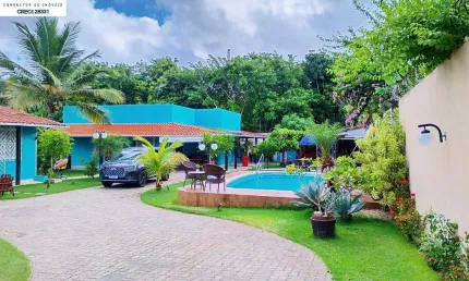 Imperdível: Casa Comercial em Condomínio de Luxo em Camaçari-BA, 3 Quartos, 1 Suíte, 2 Salas, 2 Vagas, 180m²!
