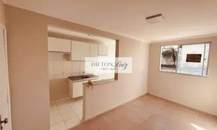 Apartamento com 2 quartos à venda na Rua Doutor Gerino de Souza Filho, 5197, Caixa D'Água, Lauro de Freitas, 45 m2 por R$ 159.900