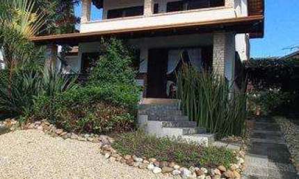 Casa para Venda em Balneário Piçarras, ITACOLOMI, 4 dormitórios, 2 suítes, 4 banheiros, 2 vagas