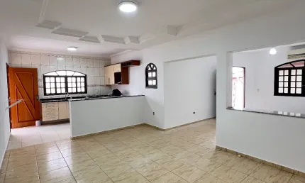 Casa com 2 quartos à venda na Rua Antonio Vicente Ferreira, 112, Jardim Bela Vista, Indaiatuba
