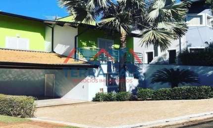 Casa a venda e locação no Condomínio Residencial Paineiras