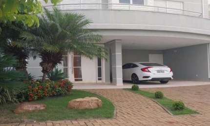 Casa com 4 quartos para alugar no Swiss Park, Campinas 