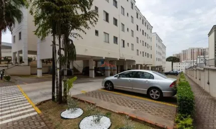 Apartamento á venda com 2 dormitórios no Residencial Capreze Vila Industrial