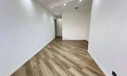 Apartamento com 3 dormitórios no Condomínio Edifício Arizona Gardens