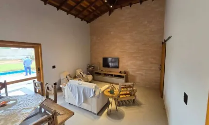 Casa de condomínio à venda, no Condomínio Residencial Village da Serra,  em Araçoiaba da Serra, Campo do Meio, com 3 quartos, 176m²