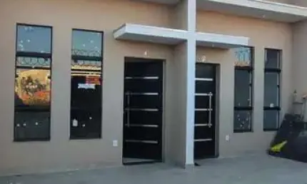 Casa geminada à venda em sorocaba, parque vista barbara, com 2 quartos, 53m²