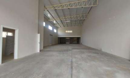 Salão Comercial para Locação em Indaiatuba, Jardins do Império, 4 banheiros, 6 vagas