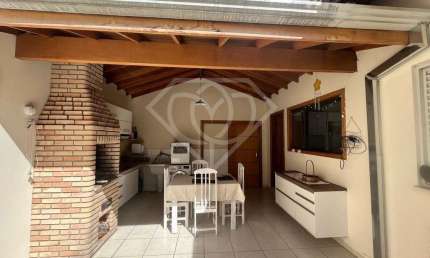 Casa para Venda em Indaiatuba, Jardim Colonial, 3 dormitórios, 1 suíte, 2 banheiros, 2 vagas
