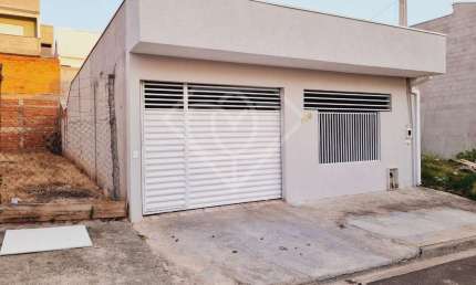 Casa para Venda em Indaiatuba, Parque Residencial Sabiás, 2 dormitórios, 1 suíte, 2 banheiros, 2 vagas