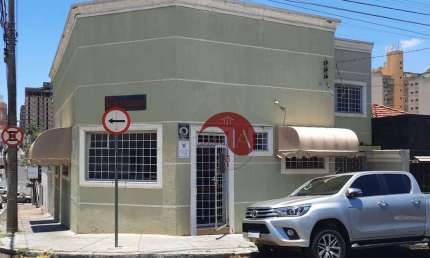 SOBRADO BOM JESUS - Recepção / 8 Salas / 3 WC /  242 m² - SJRP/SP