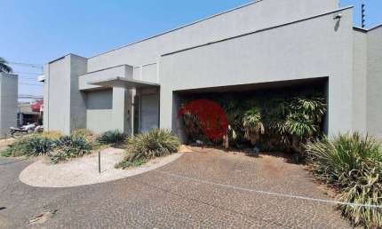 Casa Comercial para Locação na Redentora – Elegância, Versatilidade e Localização Privilegiada - 360 m² - SJRP/SP