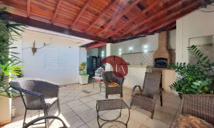 SUA NOVA CASA EM CONDOMÍNIO FECHADO – CONFORTO, SEGURANÇA E ESPAÇO PARA VIVER BEM - 160 m² - SJRP/SP