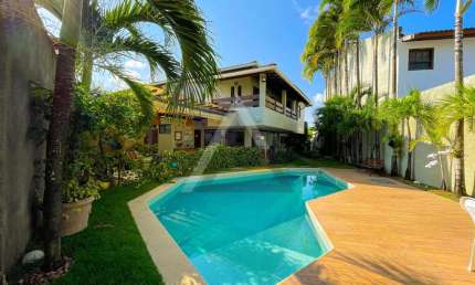 Casa para Venda em Lauro de Freitas, Vilas do Atlântico, 5 dormitórios, 4 suítes, 6 banheiros, 2 vagas