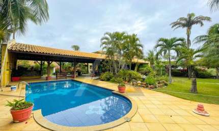 Casa para Locação em Lauro de Freitas, Vilas do Atlântico, 5 dormitórios, 5 suítes, 6 banheiros, 4 vagas
