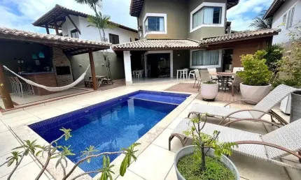 Casa em Condomínio para Venda em Lauro de Freitas, Centro, 4 dormitórios, 3 suítes, 5 banheiros, 2 vagas