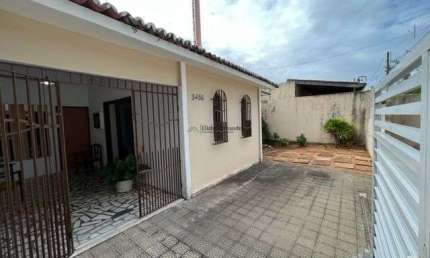 Casa com 3 quartos, 118m² à venda em Candelária, Natal/RN