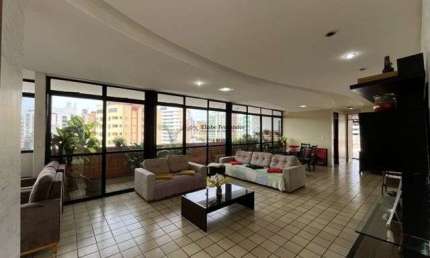 Cobertura linear com 383m² à venda há 300m. da praia de Manaíra, João Pessoa/PB