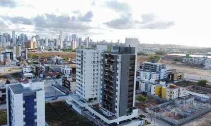 Linda Cobertura Duplex com 3 suítes para venda no Aeroclube em João Pessoa/PB