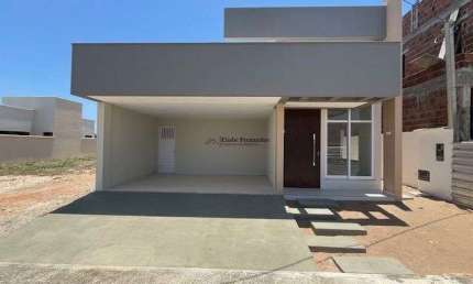 Excelente casa de 3 quartos à venda no Ecoville II em Cajupiranga, Parnamirim/RN