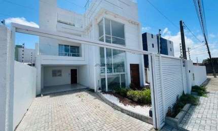 Casa Tripex de Luxo para venda  no Portal do Poço em Cabedelo/PB