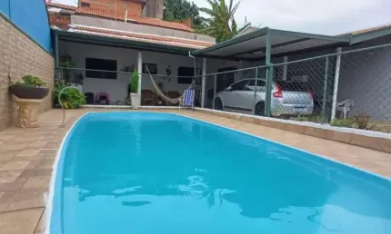 Casa para Venda em Campinas, Dic VI (Conjunto Habitacional Santo Dias Silva), 2 dormitórios, 1 banheiro, 3 vagas